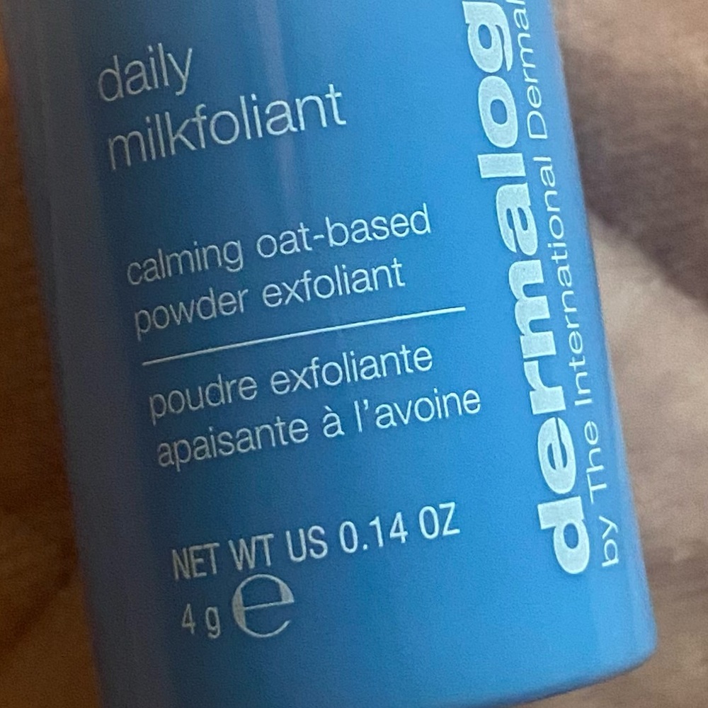 New!! 💕4/30💕Dermalogica daily milkfoliant - Picture 3 of 5